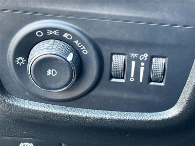 2024 Jeep GRAND CHEROKEE Base