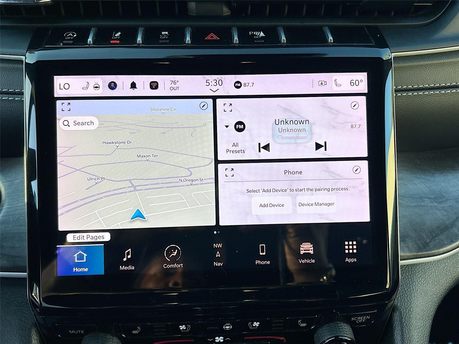 2024 Jeep GRAND CHEROKEE Base