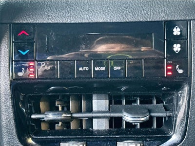 2024 Jeep GRAND CHEROKEE Base