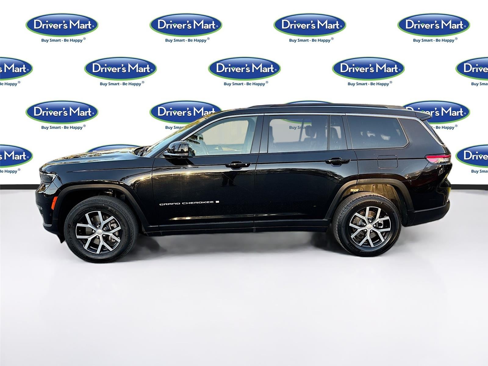 2024 Jeep GRAND CHEROKEE Base