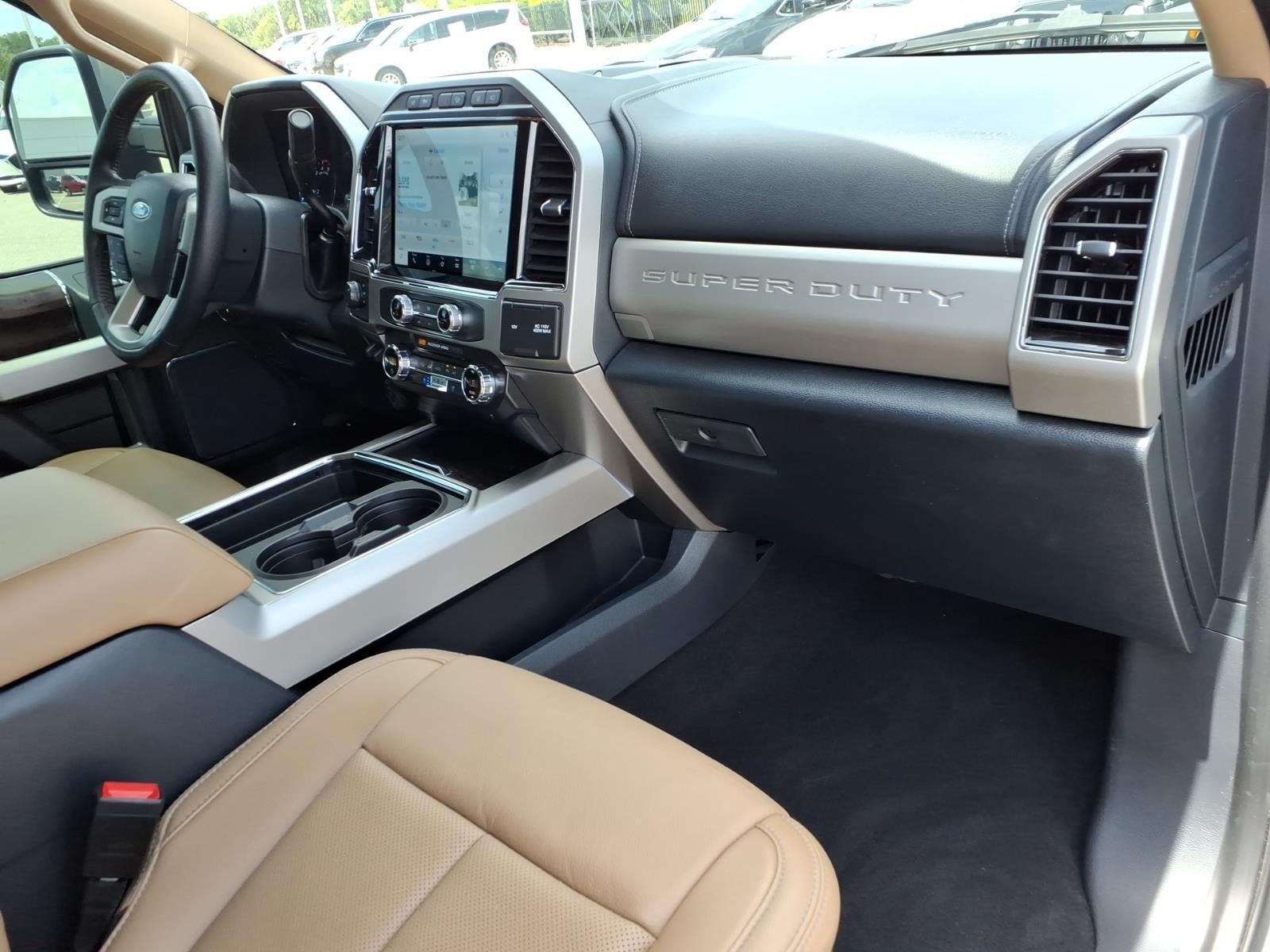 2022 Ford Super Duty F-350 Drw LARIAT