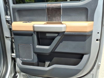 2022 Ford Super Duty F-350 Drw LARIAT