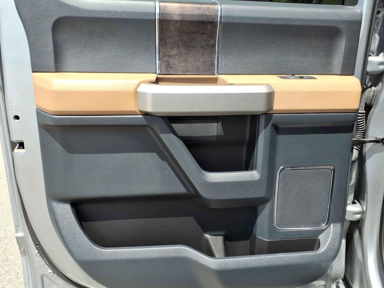 2022 Ford Super Duty F-350 Drw LARIAT