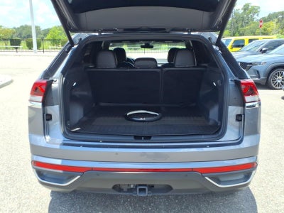 2025 Volkswagen Atlas Cross Sport 2.0T SE w/Technology
