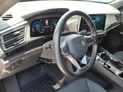 2025 Volkswagen Atlas Cross Sport 2.0T SE w/Technology
