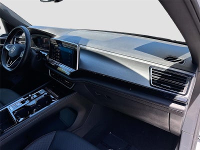 2025 Volkswagen Atlas Cross Sport 2.0T SE w/Technology