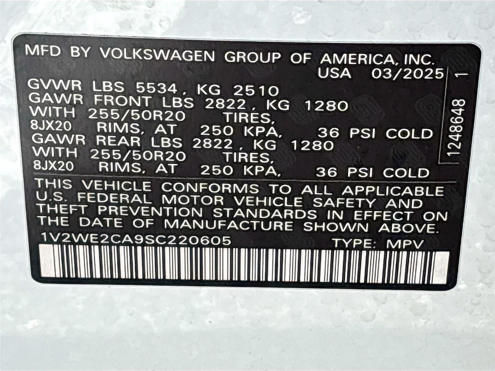 2025 Volkswagen Atlas Cross Sport 2.0T SE w/Technology