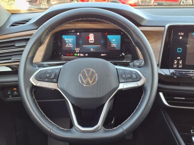 2025 Volkswagen Atlas 2.0T SE w/Technology