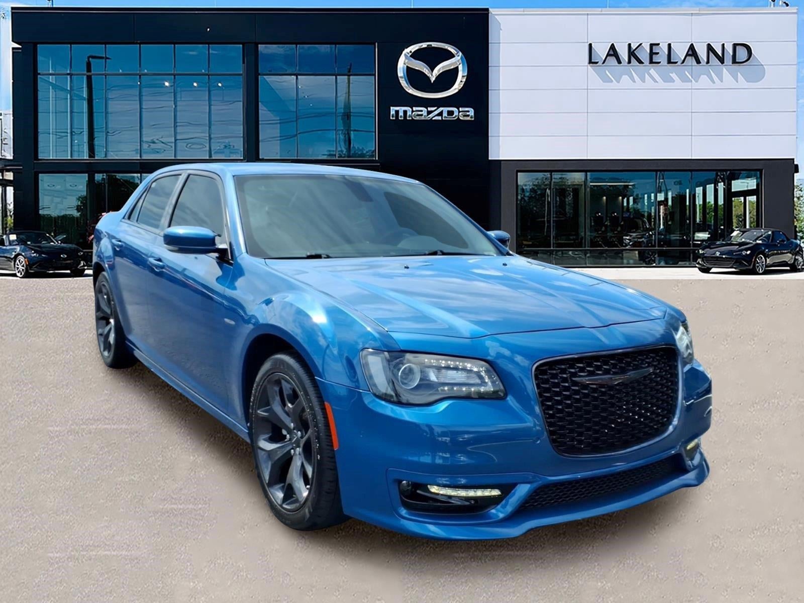 2022 Chrysler 300 Touring L