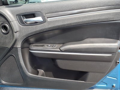 2022 Chrysler 300 Touring L