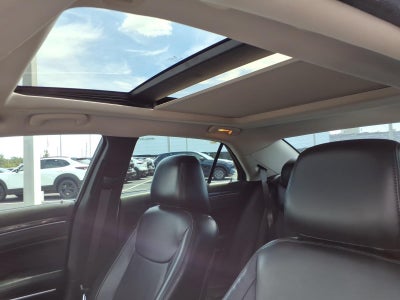 2022 Chrysler 300 Touring L
