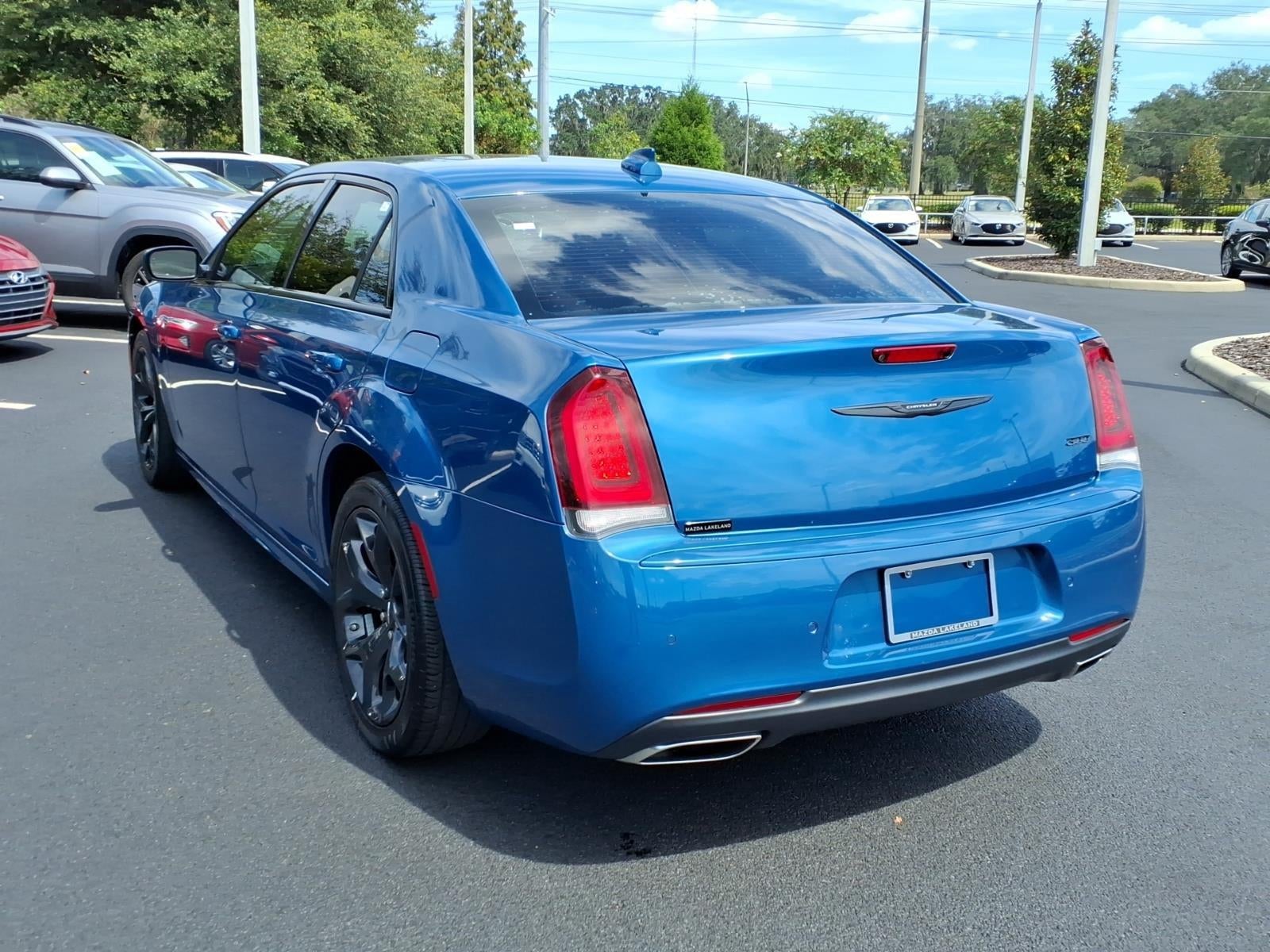 2022 Chrysler 300 Touring L