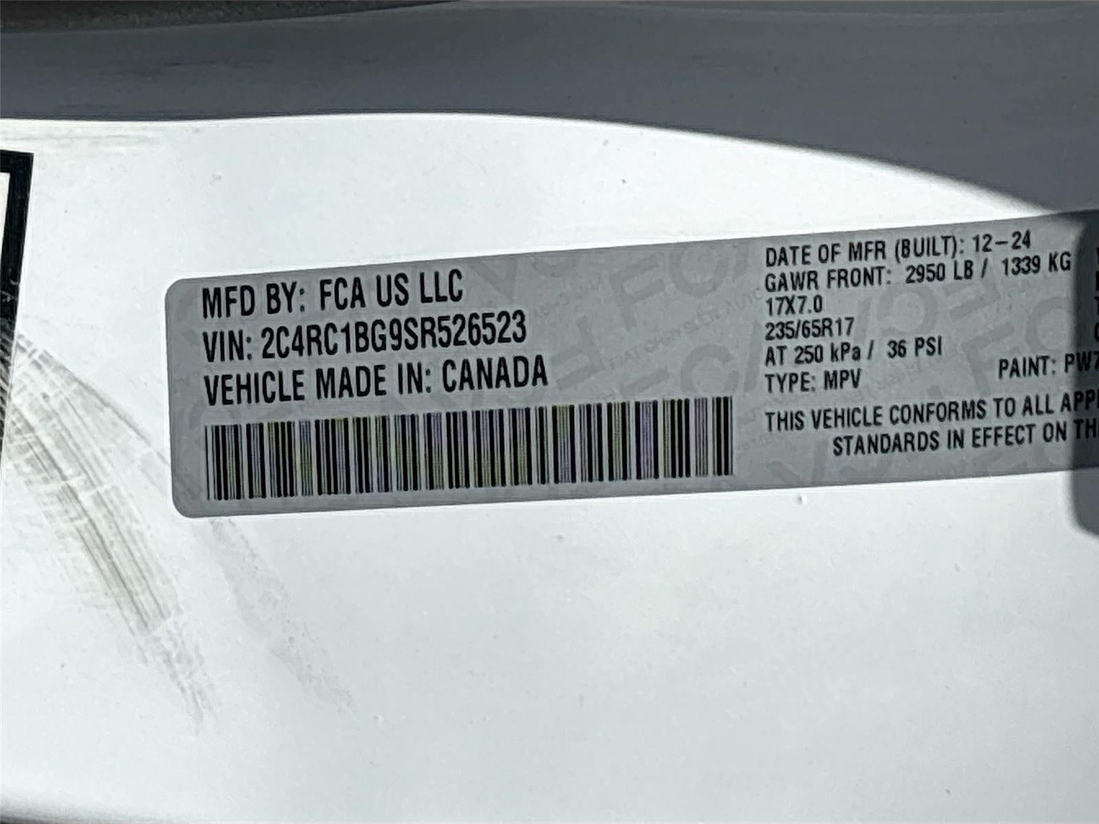 2025 Chrysler Pacifica Select