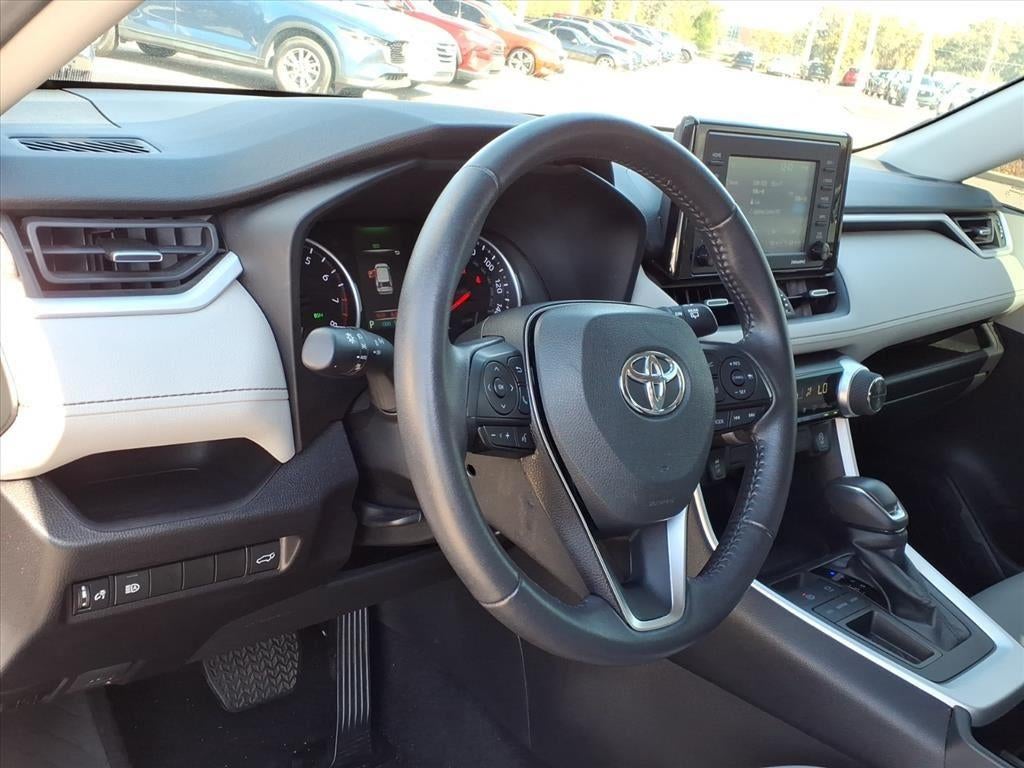 2022 Toyota RAV4 XLE Premium