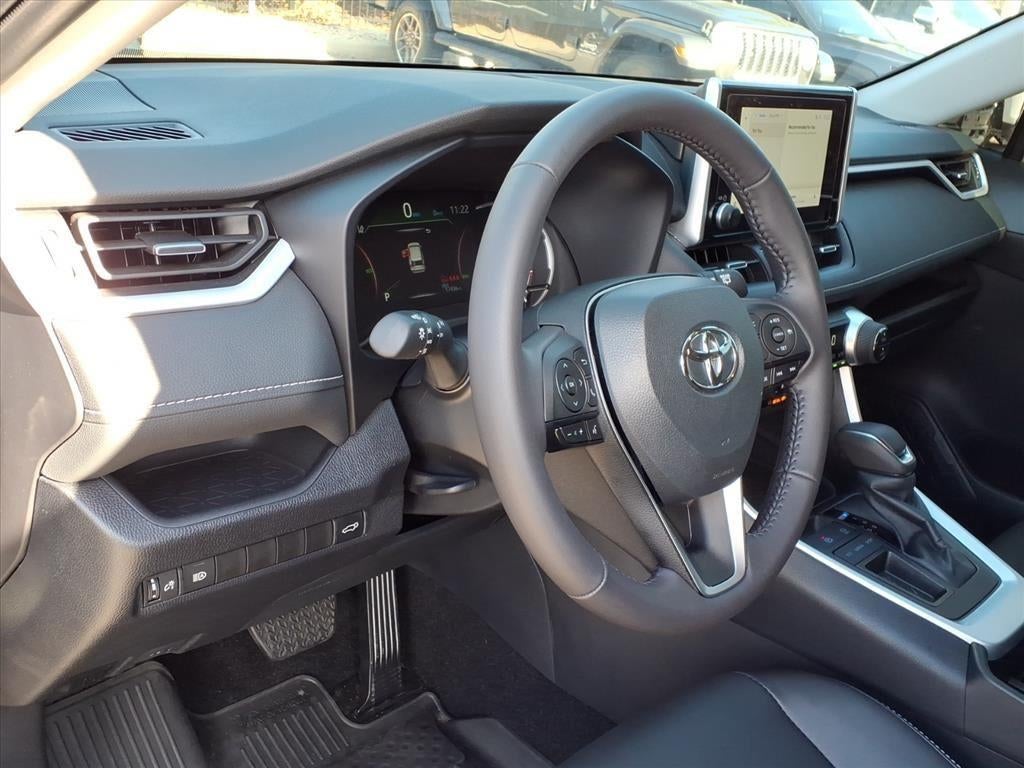 2024 Toyota RAV4 XLE Premium
