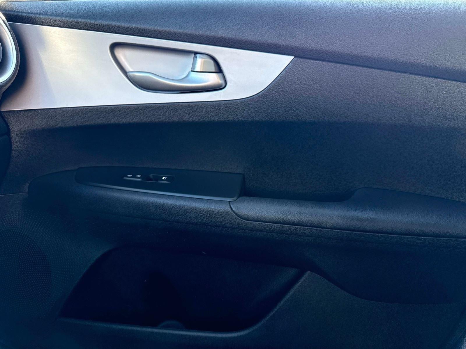 2024 Kia FORTE LX/LXS Base