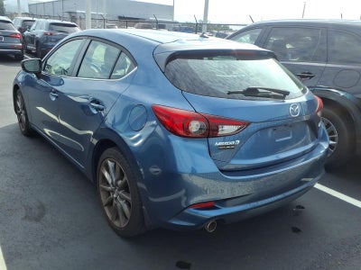 2018 Mazda Mazda3 5-Door Touring