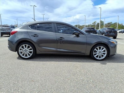 2017 Mazda Mazda3 5-Door Touring