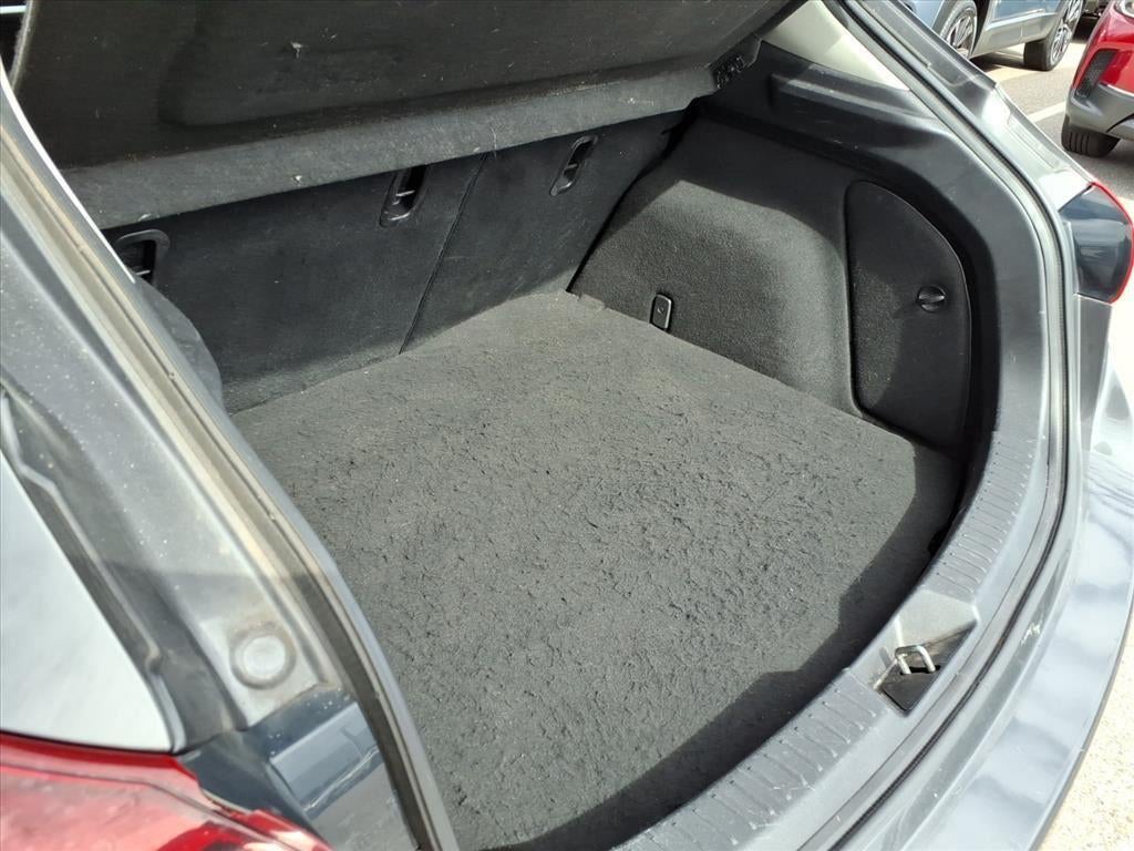 2017 Mazda Mazda3 5-Door Touring