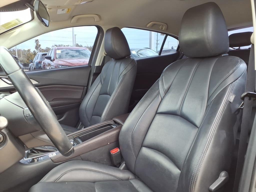 2017 Mazda Mazda3 5-Door Touring