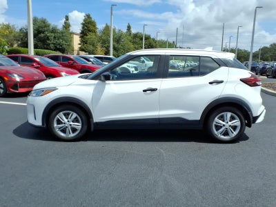 2023 Nissan Kicks S