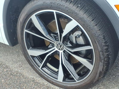 2024 Volkswagen Tiguan SEL R-Line