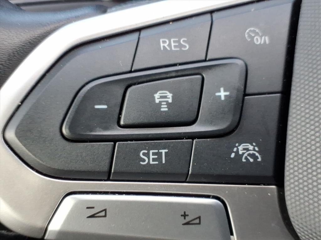 2024 Volkswagen Taos SE