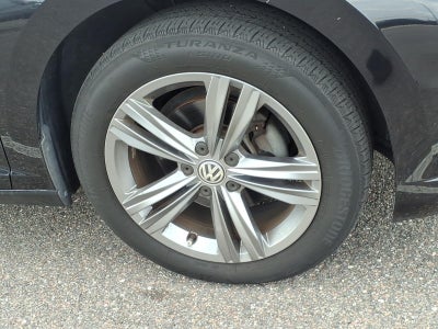 2019 Volkswagen Jetta R-Line