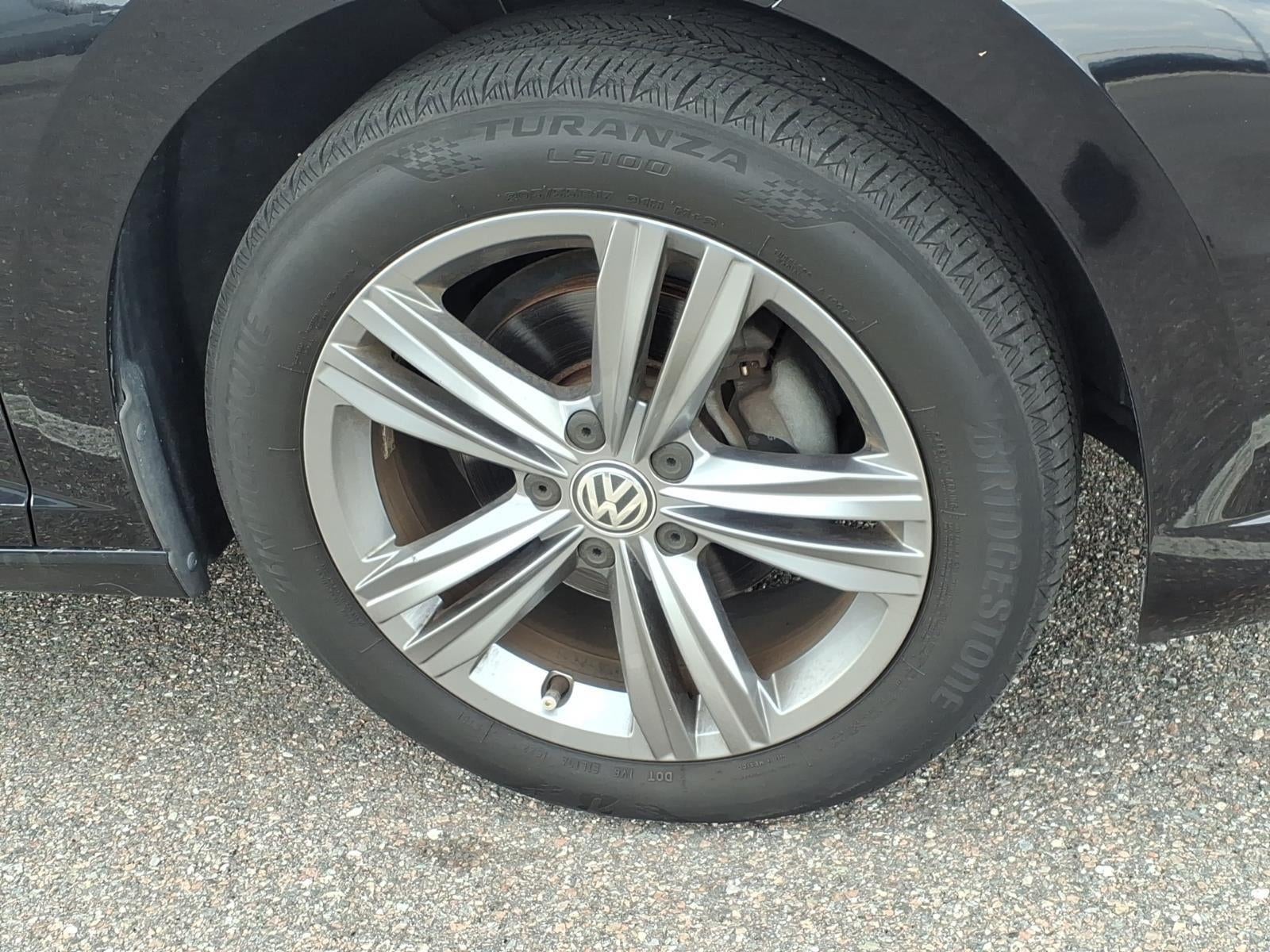 2019 Volkswagen Jetta R-Line