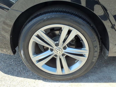 2019 Volkswagen Jetta R-Line