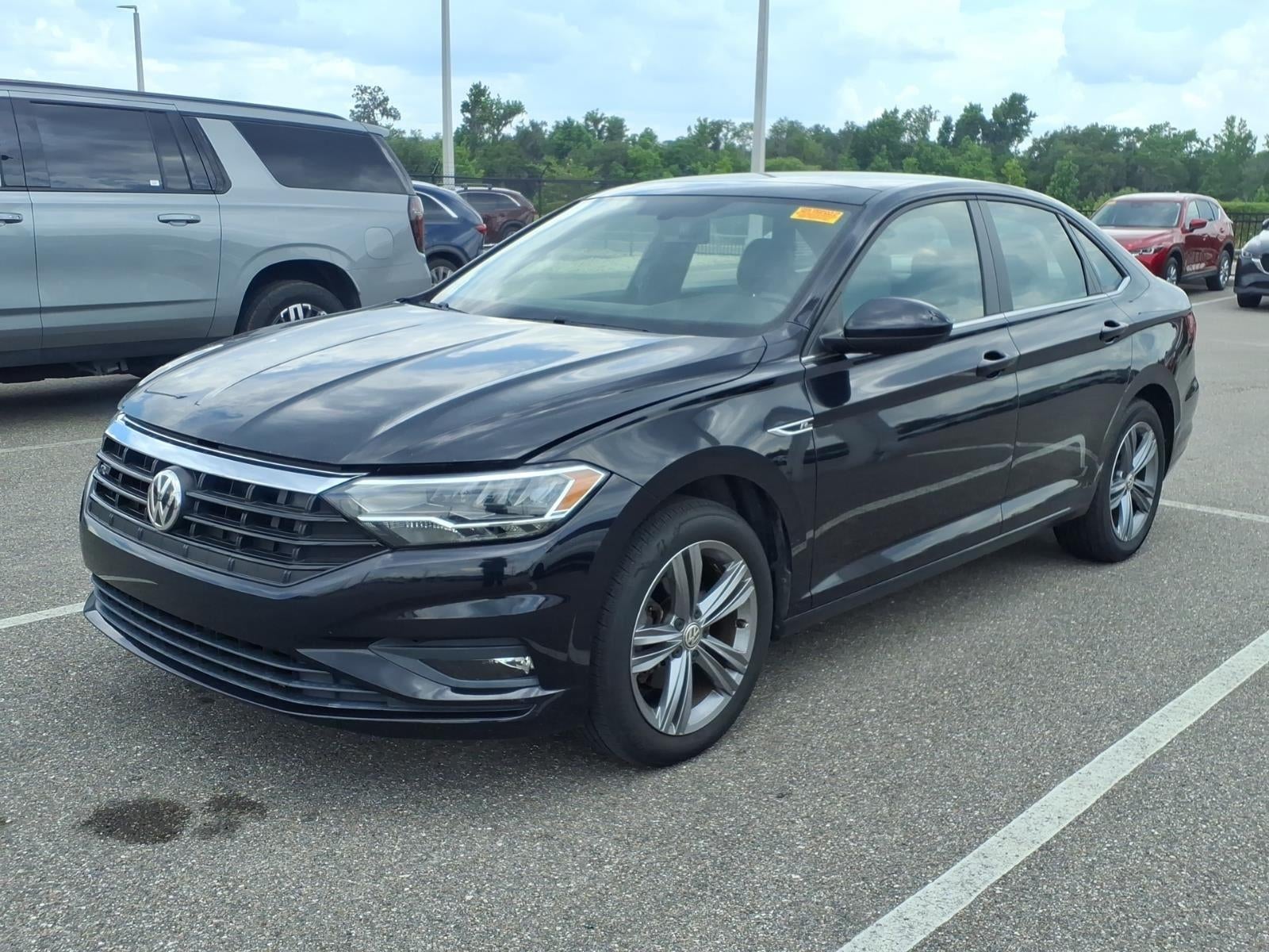 2019 Volkswagen Jetta R-Line