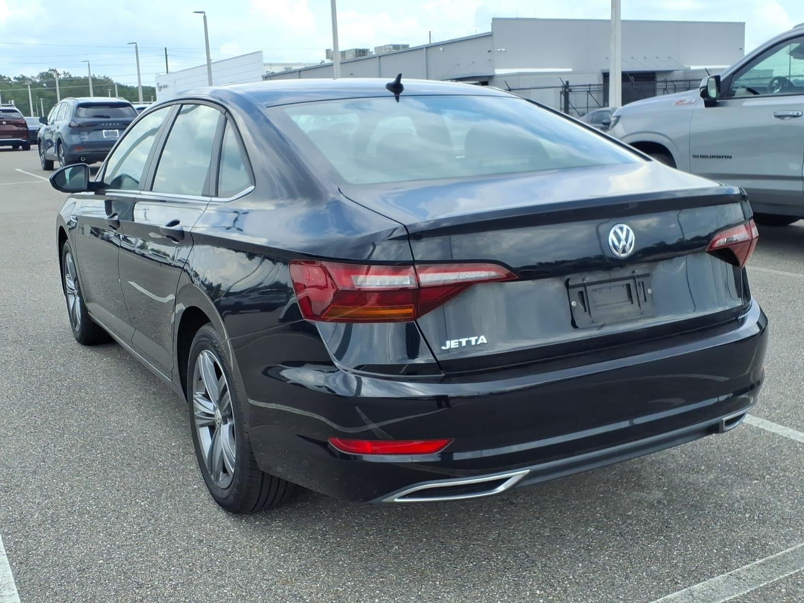 2019 Volkswagen Jetta R-Line