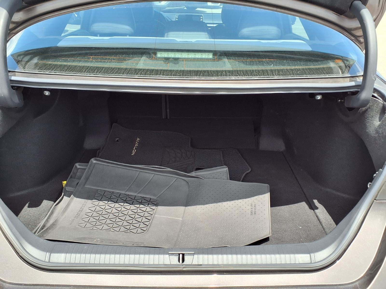 2019 Toyota Avalon XSE