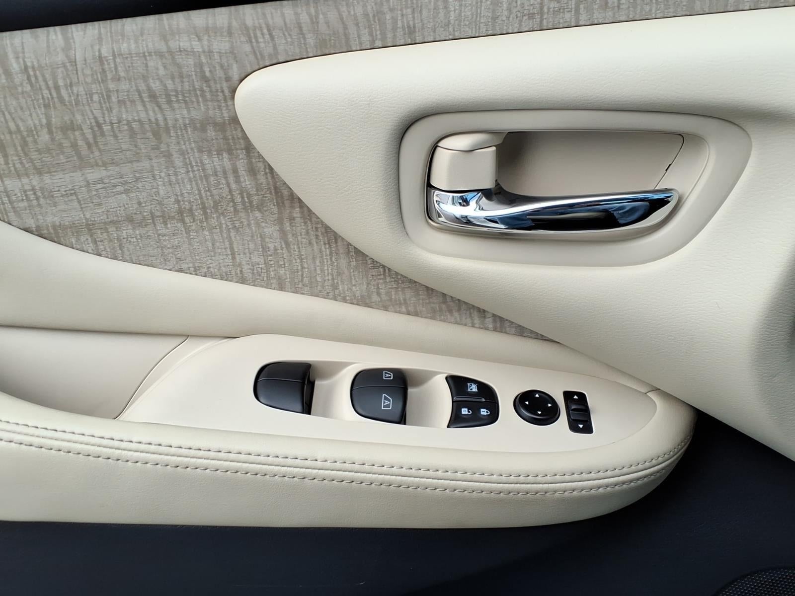 2022 Nissan Murano SV