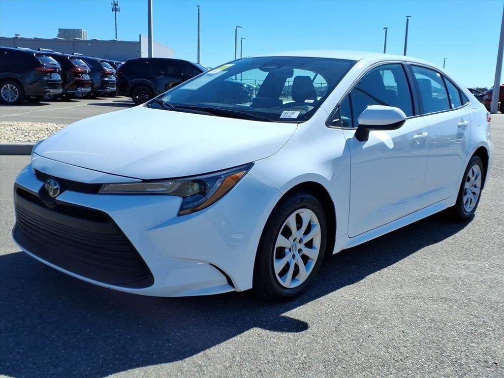 2025 Toyota Corolla LE