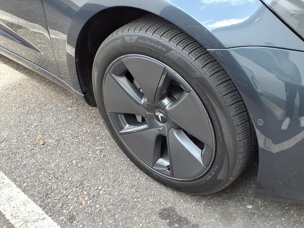 2022 Tesla MODEL 3 Base