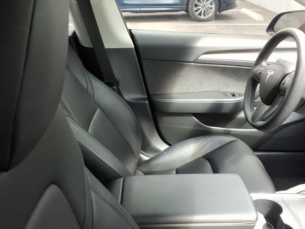 2022 Tesla MODEL 3 Base