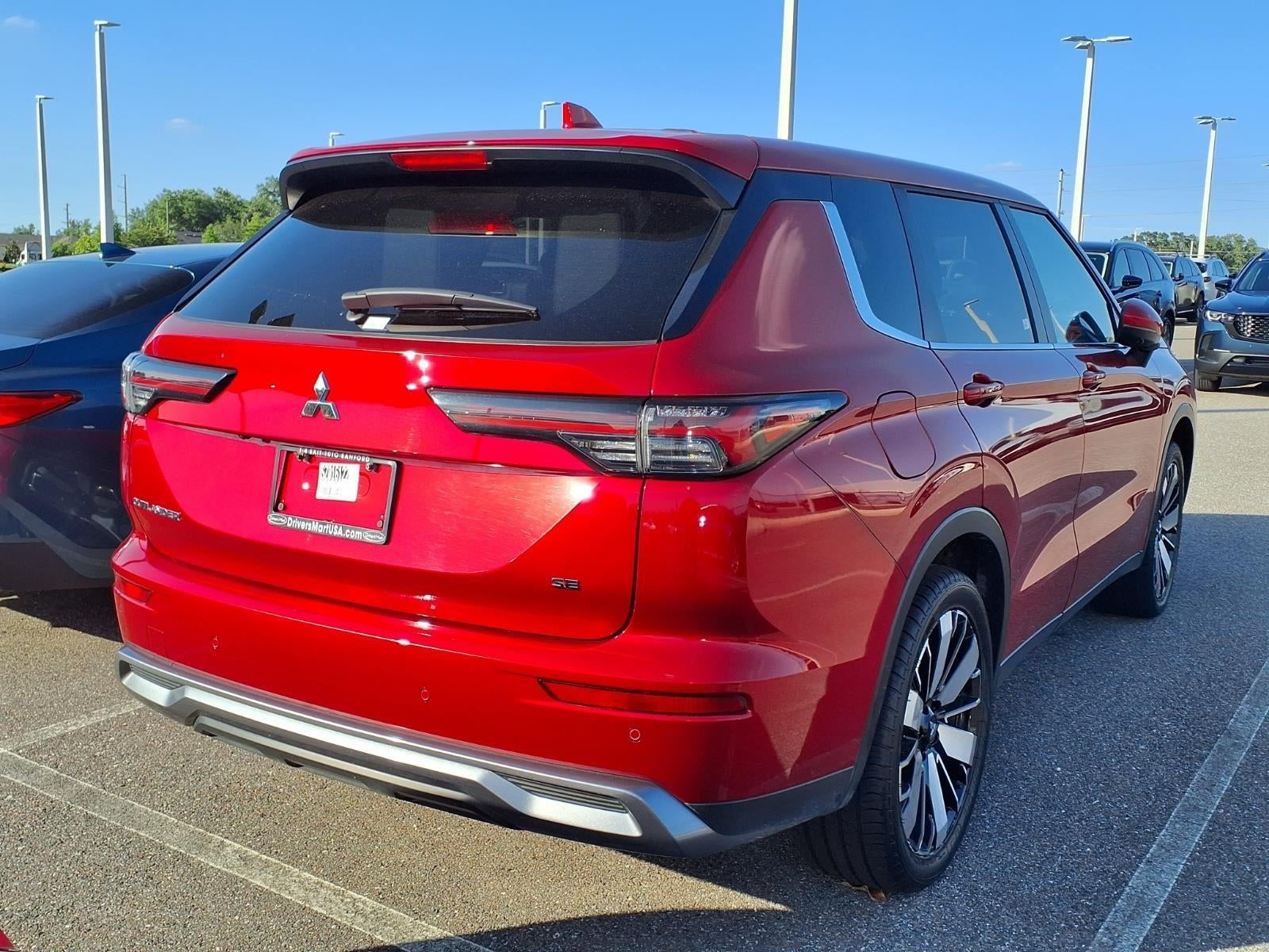 2025 Mitsubishi Outlander SE