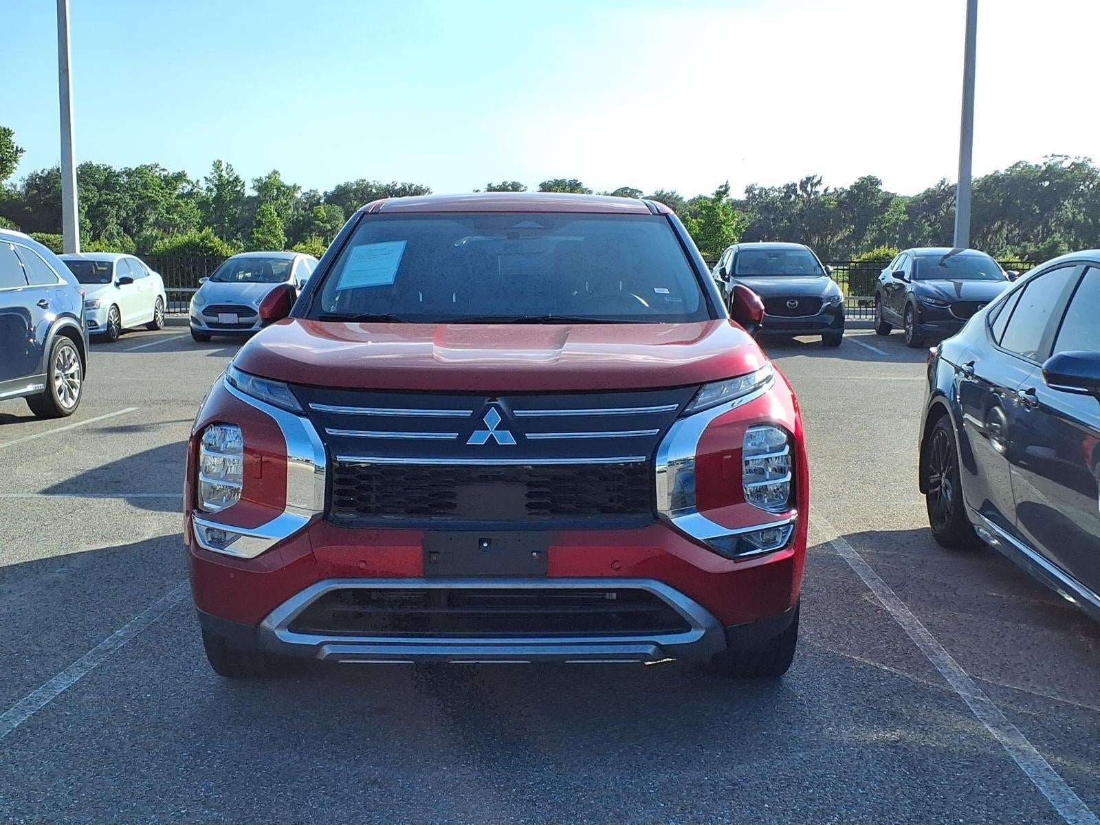 2025 Mitsubishi Outlander SE