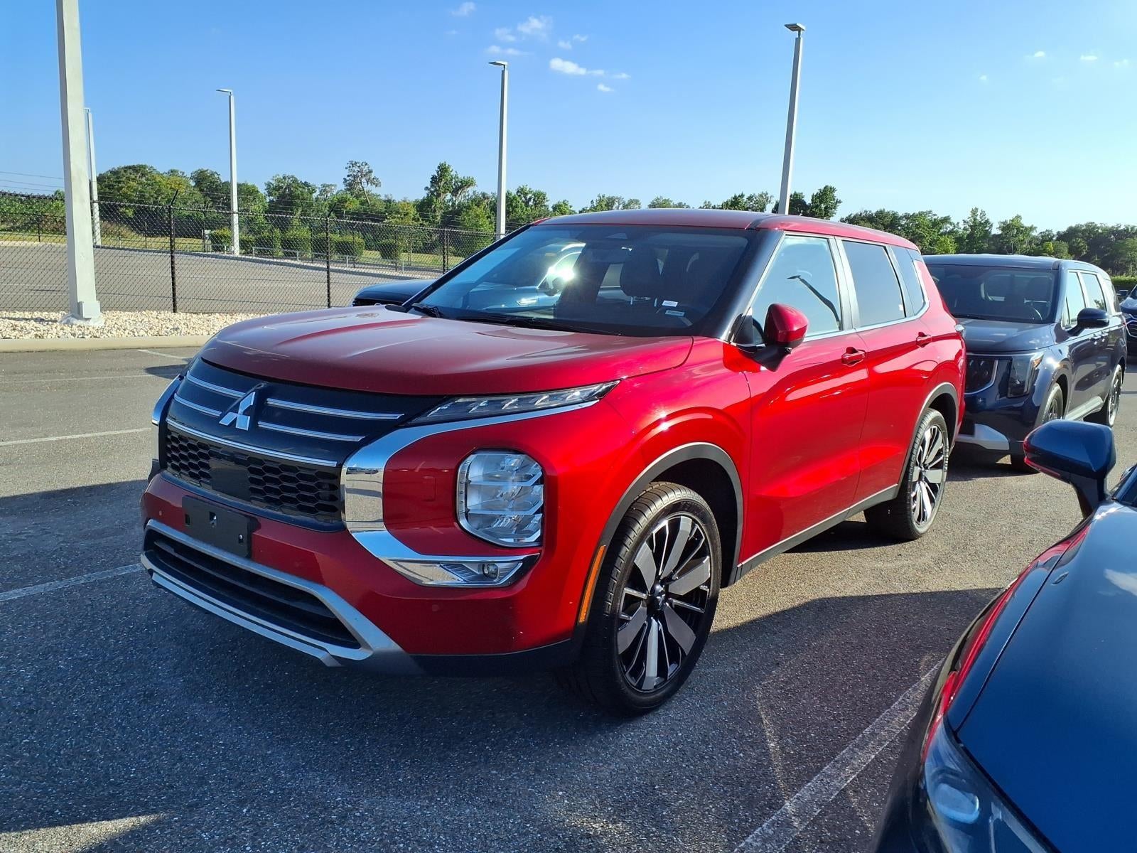 2025 Mitsubishi Outlander SE
