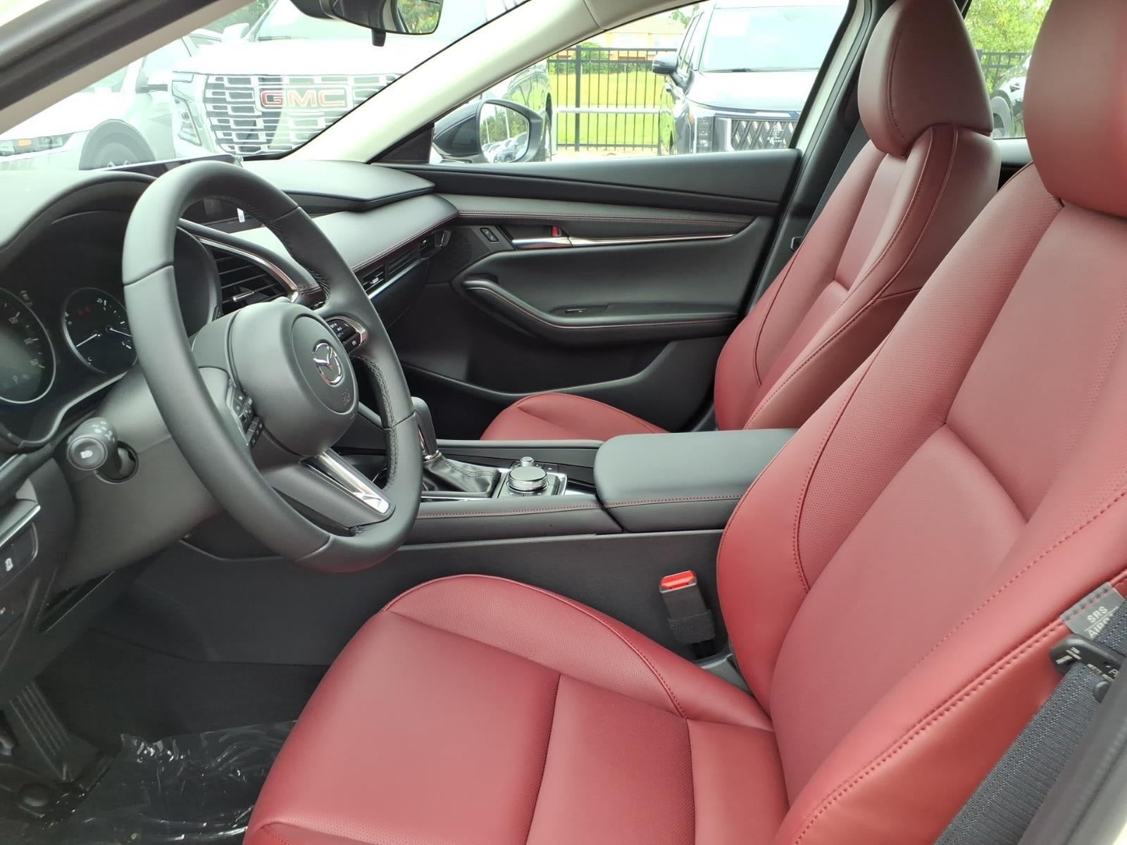 2026 Mazda Mazda3 Sedan 2.5 S Carbon Edition AWD