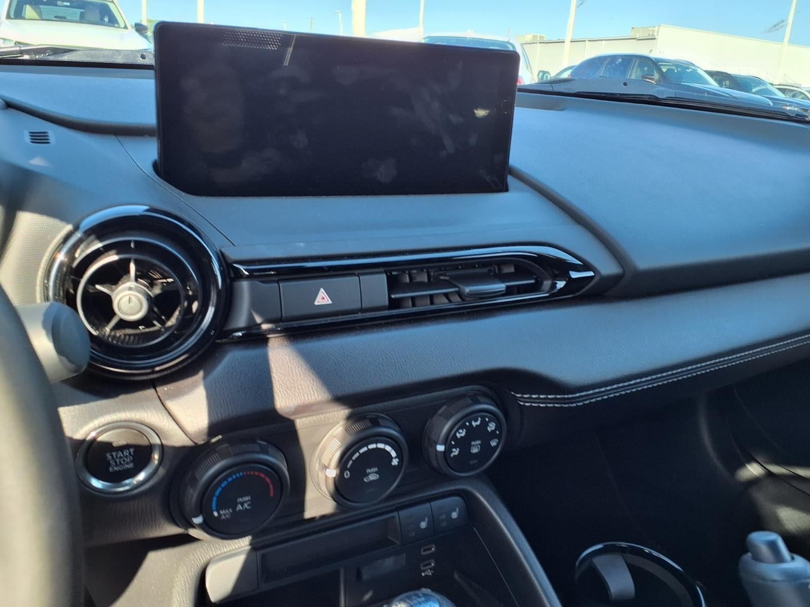 2025 Mazda Mazda MX-5 Miata Club