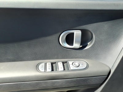 2024 Hyundai Ioniq 5 SE