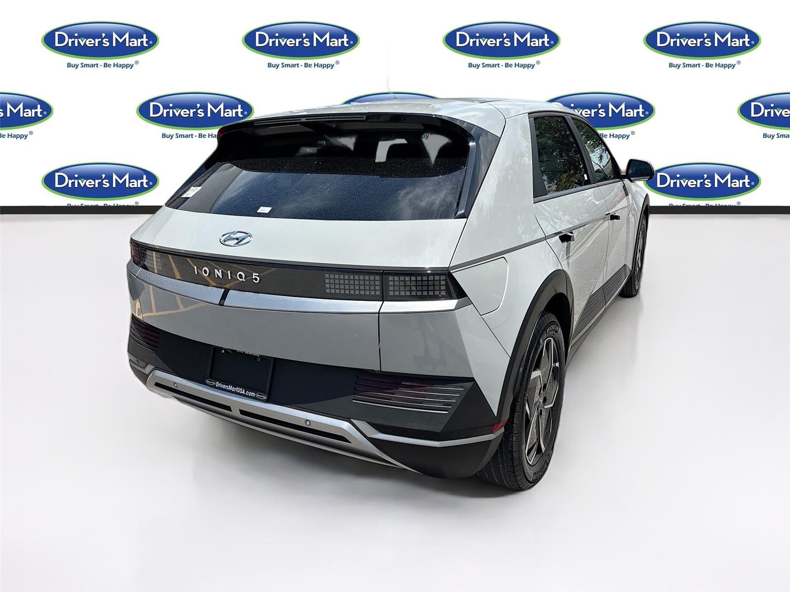2024 Hyundai IONIQ 5 SE