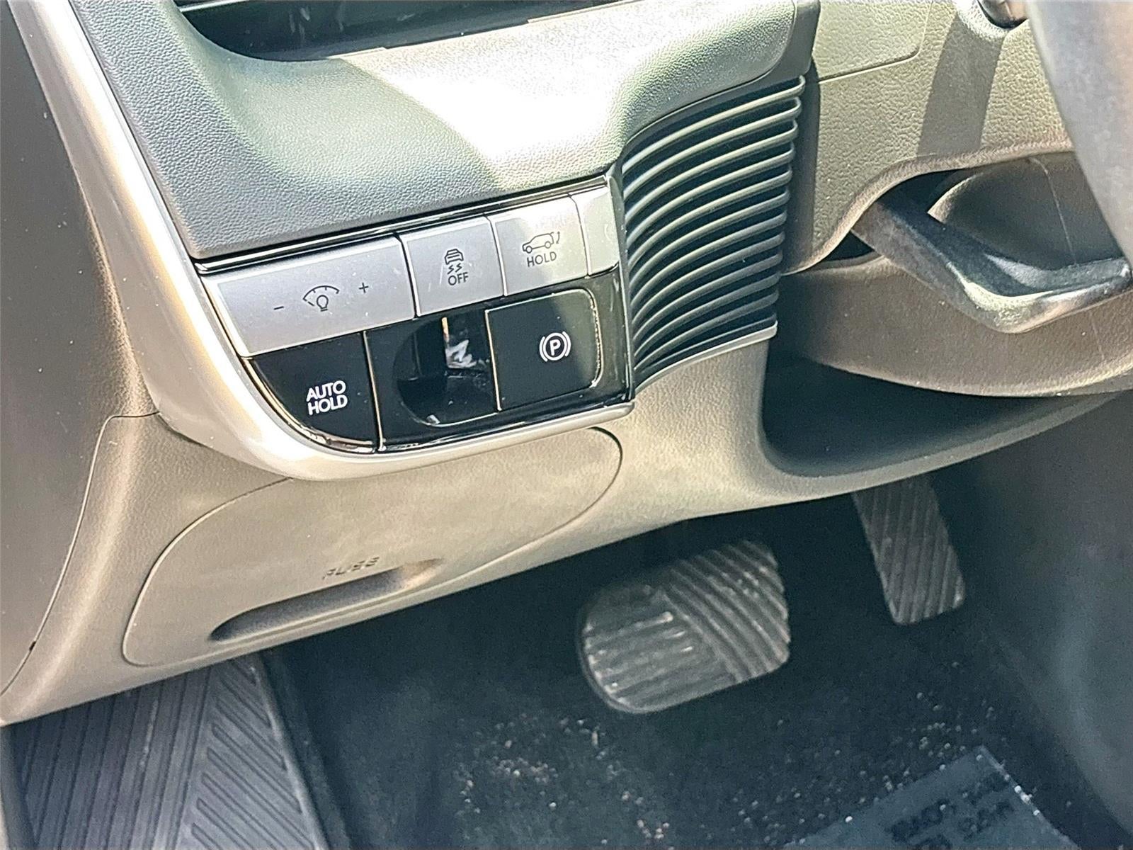 2024 Hyundai IONIQ 5 SEL