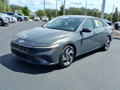 2025 Hyundai Elantra SEL Sport