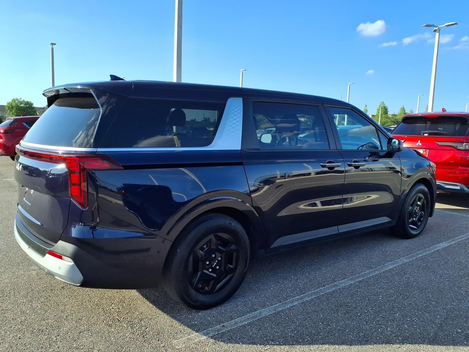 2025 Kia Carnival LXS