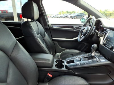 2018 Porsche Macan Base