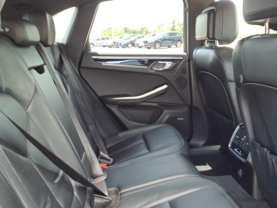 2018 Porsche Macan Base