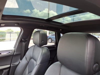 2018 Porsche Macan Base